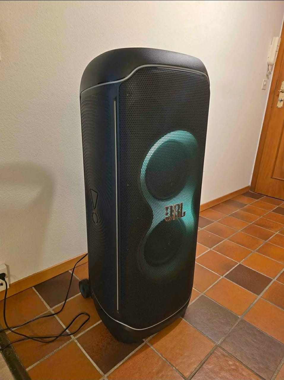 Enceinte sono DJ JBL Partybox Ultimate Noir