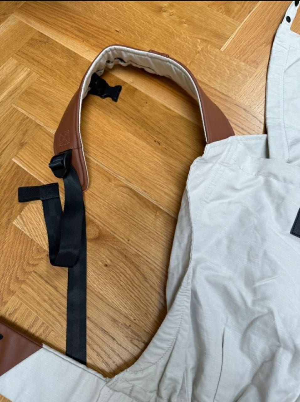 Porte-bébé Rookie Revolution – Beige cuir
