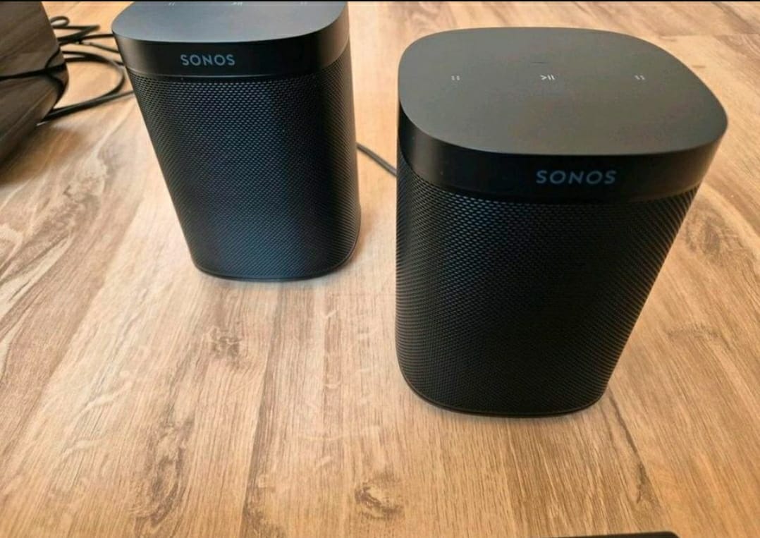 Sonos–Système home cinéma Sonos Arc : barre de son, haut-parleurs, caisson de basses, 2e génération